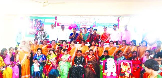 ಮಹಿಳೆಯರು ಆರೋಗ್ಯವಂತ ಸಮಾಜ ನಿರ್ಮಾಣ ಮಾಡಲು ಮುಂದಾಗಬೇಕು 