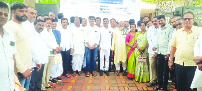  ಖೊಟ್ಟಿ ಮತದಾನದಿಂದ ಕೇಂದ್ರದಲ್ಲಿ ಭಾಜಪ ಪಕ್ಷ ಆಡಳಿತ ನಡೆಸುತ್ತಿದೆ: ನಂಜಯ್ಯಮಠ ಆರೋಪ 