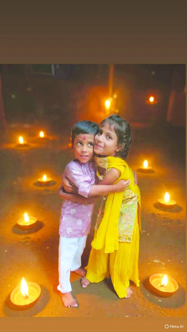 ದೀಪಾವಳಿ ಸಂಭ್ರಮ ಸಡಗರದಿಂದ ಆಚರಣೆ   