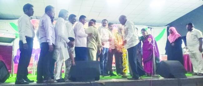 ಉತ್ತಮ ಸಮಾಜ ನಿರ್ಮಾಣ ಮಾಡುವಲ್ಲಿ ಕವಿ ಮತ್ತು ಸಾಹಿತಿಗಳ ಕೊಡುಗೆ ಅಪಾರ   