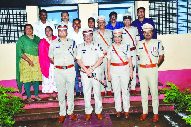 ಜಿಲ್ಲಾ ಪೊಲೀಸ್ ಹಿರಿಯ ಅಧಿಕಾರಿಗಳೊಂದಿಗೆ ಡಿಜಿ ಮತ್ತು ಐಜಿಪಿ ಅವರ ಅಧ್ಯಕ್ಷತೆಯಲ್ಲಿ ಜರುಗಿದ ಪ್ರಗತಿ ಪರೀಶೀಲನಾ ಸಭೆ 