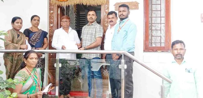 ದಾದಬಾನಹಟ್ಟಿ ಗ್ರಾಮದಲ್ಲಿ ಸಾಮಾಜಿಕ ಸಮೀಕ್ಷೇ 