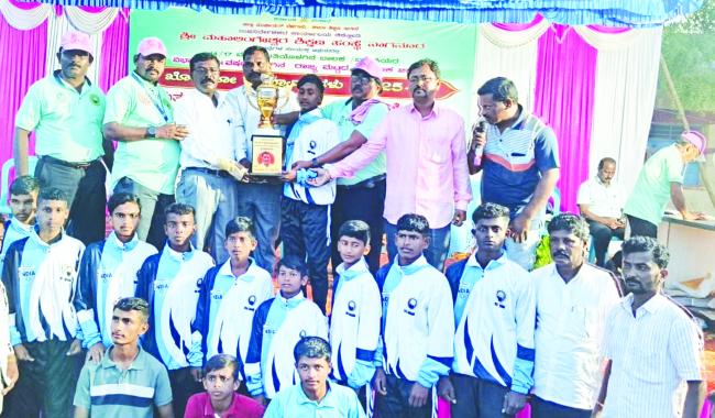 ಖೋ ಖೋ ಪಂದ್ಯಾವಳಿಯಲ್ಲಿ ರಾಷ್ಟ್ರಮಟ್ಟಕ್ಕೆ ಆಯ್ಕೆ 