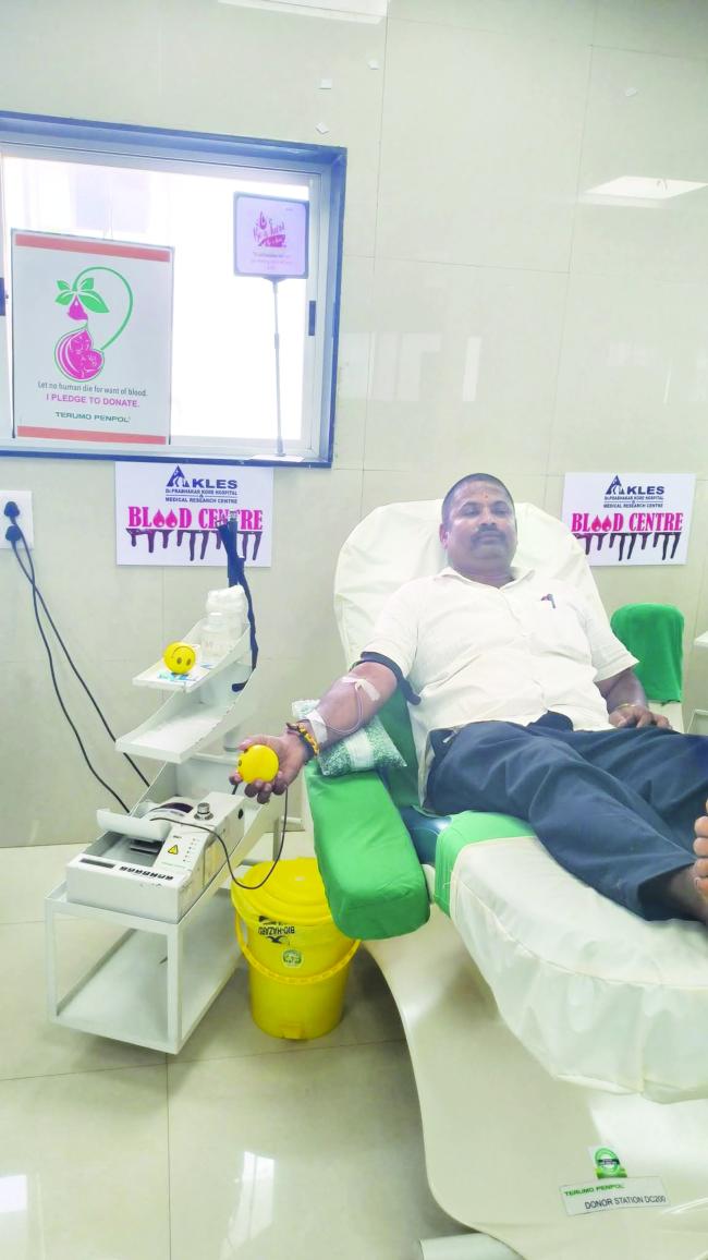 ರಕ್ತದಾನ ಮಾಡುವುದು ಪ್ರಚಾರಕ್ಕಾಗಿ ಅಲ್ಲ ಪ್ರೇರಣೆಗಾಗಿ: ಮಹೇಶ ಬಾಕಳೆ 