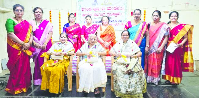 ಗುರು, ಹಿರಿಯರನ್ನು ಗೌರವಿಸಿ: ಜಯ ಜೋಶಿ 