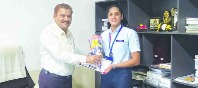  “ ರಾಷ್ಟ್ರ ಮಟ್ಟದ ಈಜು ಸ್ಪರ್ಧೆಗೆ ಅಯ್ಕೆಗೊಂಡ ನಾಯ್ಕರ ಶಿಕ್ಷಣ ಸಂಸ್ಥೆಯ ವಿದ್ಯಾರ್ಥಿನಿ” 