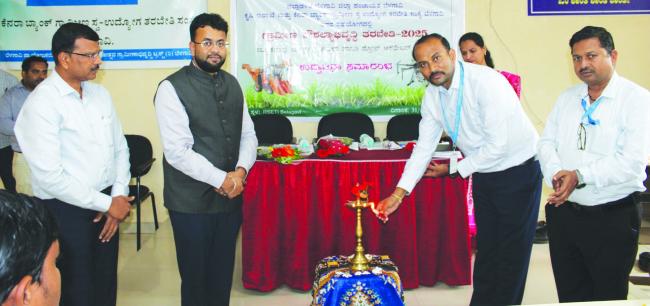 ತಂತ್ರಜ್ಞಾನ ಬೆಳೆದಂತೆ, ಕೃಷಿ ಕ್ಷೇತ್ರದಲ್ಲಿಯೂ ಆವಿಷ್ಕಾರಗಳು ಅವಶ್ಯಕ: ಶಿಂದೆ 