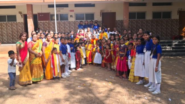 ಅದ್ದೂರಿಯಾಗಿ ಜರುಗಿದ ಕನ್ನಡ ರಾಜ್ಯೋತ್ಸವ  