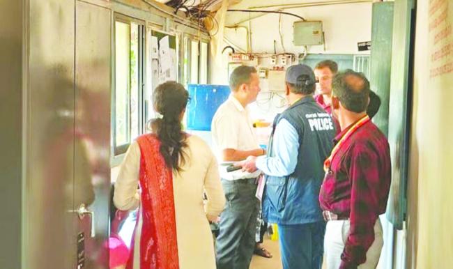 ಉತ್ತರ ಕನ್ನಡದ ಸಬ್ ರಿಜಿಸ್ಟ್ರಾರ್ ಕಚೇರಿಗಳ ಮೇಲೆ ಲೋಕಾಯುಕ್ತರ ಭೇಟಿ : ದಾಖಲೆ ಪರೀಶೀಲನೆ  