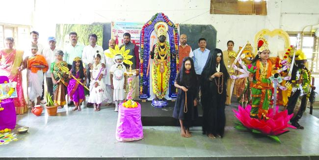 ಆಸಕ್ತಿಗನುಗುಣವಾದ ಕಲೆಯನ್ನು ಬೆಳೆಸಿಕೊಳ್ಳಲು  ಪ್ರತಿಭಾ ಕಾರಂಜಿಯಿಂದ ಸಾಧ್ಯ: ಬೆಳಗಲ್ 