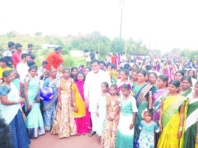 ಕಾರಿಗನೂರು ಗ್ರಾಮದಲ್ಲಿ ಗೌರಿ ದೇವಿಯ ಜಾತ್ರಾ ಮಹೋತ್ಸವ 