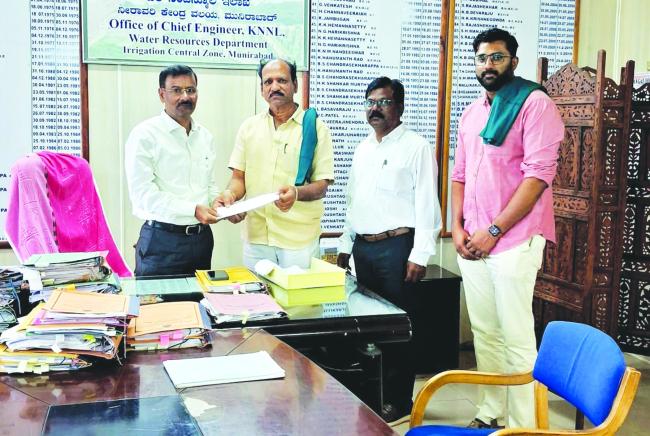 ತುಂಗಭದ್ರ ಜಲಾಶಯ ನೀರು ಉಳಿಸಿ, ಬೇಸಿಗೆ ಬೆಳೆಗೆ ನೀರು ಕೊಡಿ 