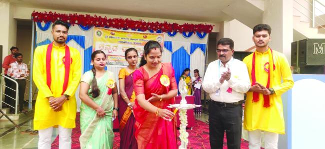 ಕನ್ನಡ- ಕನ್ನಡಿಗರು ನಿರಾಭಿಮಾನಿಗಳಾಗದೆ, ಸ್ವಾಭಿಮಾನಿಗಳಾಗಬೇಕಾಗಿದೆ- ಇಂದಿರಾ ಕೊಪ್ಪದ  