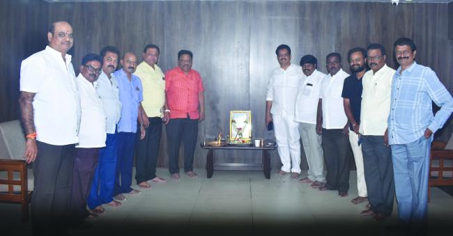 ಕನಕದಾಸರು ದಾರ್ಶನಿಕರಾಗಿ ಅಜರಾಮರರು : ಅವ್ವಾರು ಮಂಜುನಾಥ್  