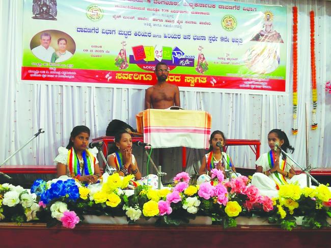  ‘ಜಿನ ಭಜನೆ’ ನಮ್ಮ ಸಂಸ್ಕೃತಿ-ಪರಂಪರೆ ಬಿಂಬಿಸುವ ಉತ್ತಮ ಕಾರ್ಯಕ್ರಮ 