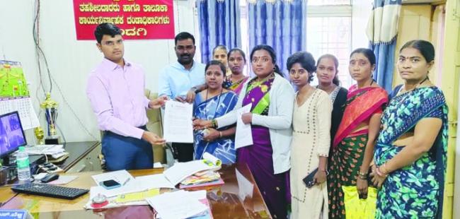 ಧರ್ಮಸ್ಥಳ ದೌರ್ಜನ್ಯ ಪ್ರಕರಣಗಳ ತನಿಖೆ ಎಸ್‌ಐಟಿ ಕೈಗೆತ್ತಿಕೊಳ್ಳಲು ಆಗ್ರಹ 