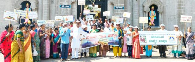 ಪಿರಾ​‍್ಯಮಿಡ್ ಧ್ಯಾನ ಸಾಧಕರಿಂದ ಸಸ್ಯಾಹಾರ ಜಾಗೃತಿ ಜಾಥಾ 