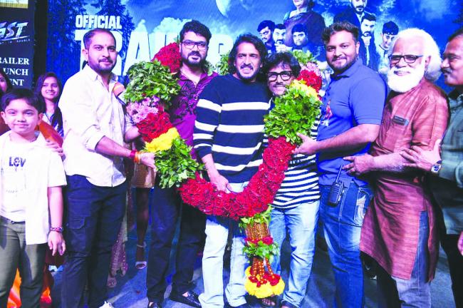 'ಜಿ.ಎಸ್‌.ಟಿ' ಟ್ರೇಲರ್ ಮೆಚ್ಚಿದ ರಿಯಲ್ ಸ್ಟಾರ್ 