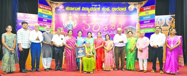 ‘ಧರೆಗೆದೊಡ್ಡವರು’ ಕಾರ್ಯಕ್ರಮದಲ್ಲಿ ಮಹಿಳೆಯರ ಪಾತ್ರದ ಬಗ್ಗೆ ಮಾತಾನಾಡಿದ ಡಾ. ಲೀಲಾದೇವಿ 