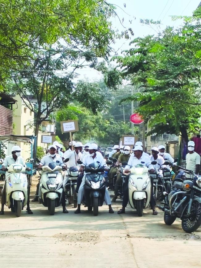 ಬೈಕ್ ರಾ​‍್ಯಲಿ ಮೂಲಕ ಸ್ವಚ್ಛತಾ ಸಂದೇಶ ಸಾರಿದ ಭಾಗ್ಯನಗರ ಪಟ್ಟಣ ಪಂಚಾಯತ್ 