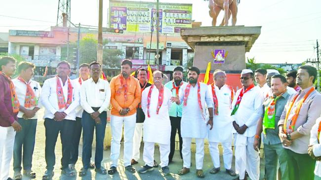 ಇಂಡಿಯಲ್ಲಿ  ಬಿಜೆಪಿ ಕಾರ್ಯಕರ್ತರ ವಿಜಯೋತ್ಸವ  