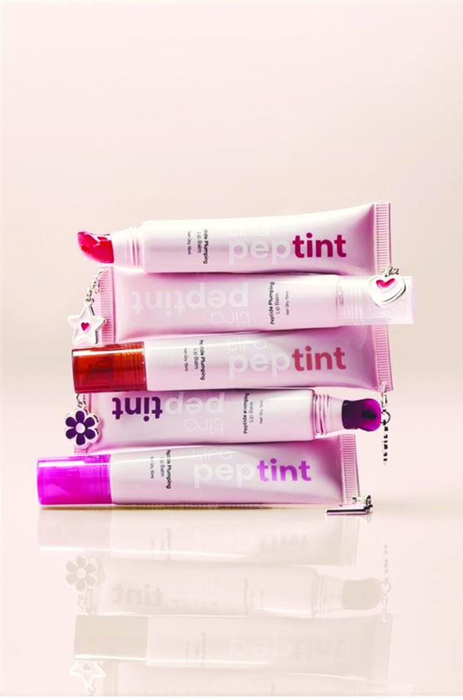 ಮೇಕಪ್ ಕ್ಷೇತ್ರದಲಿ ್ಲ‘ಟಿರಾ’ ಹೊಸ ಹೆಜ್ಜೆ - ‘ಪೆಪ್ಟಿಂಟ್‌’ಲಿಪ್ ಪ್ಲಂಪಿಂಗ್ ಬಿಡುಗಡೆ 