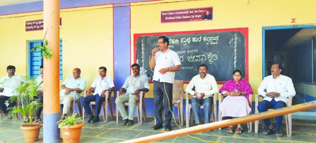 ಜೀವನದಲ್ಲಿ ಆರೋಗ್ಯಕರವಾದ ಜೀವನಶೈಲಿಯನ್ನು ರೂಡಿಸಿಕೊಳ್ಳಿ: ರಾಠೋಡ 