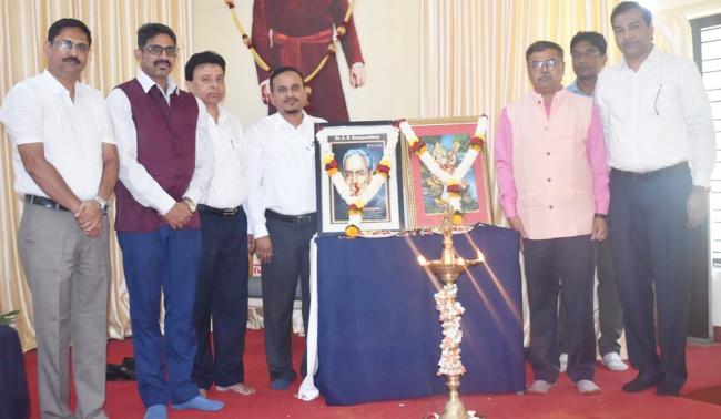 ಓದುವದರಿಂದಲೇ ನಮ್ಮ ಜ್ಞಾನಶಾಖೆ ವೃದ್ಧಿ : ಡಾ. ಪಿ. ಜಿ. ತಡಸದ  