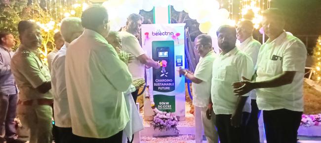 ಎಲೆಕ್ಟ್ರಿಕ್ ವಾಹನ ಚಾಜಿಂರ್ಗ್ ಹಬ್‌ಗೆ ಶಾಸಕ ವೈದ್ಯ ಚಾಲನೆ 