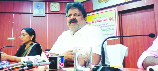 ಮತದಾನಕ್ಕೆ ಬ್ಯಾಲೆಡ್ ಪೇಪರ್ ಬಳಕೆ ಬಗ್ಗೆ ಚಿಂತನೆ : ಸಚಿವ ಮಂಕಾಳು ವೈದ್ಯ  