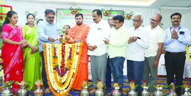 ಮಹಿಳೆಯರಿಗೆ ಆರ್ಥಿಕವಾಗಿ, ಸಾಮಾಜಿಕವಾಗಿ ಭದ್ರತೆ ನೀಡಿದ ಸಂಸ್ಥೆ ಧರ್ಮಸ್ಥಳ: ಅಭಯ ಪಾಟೀಲ  