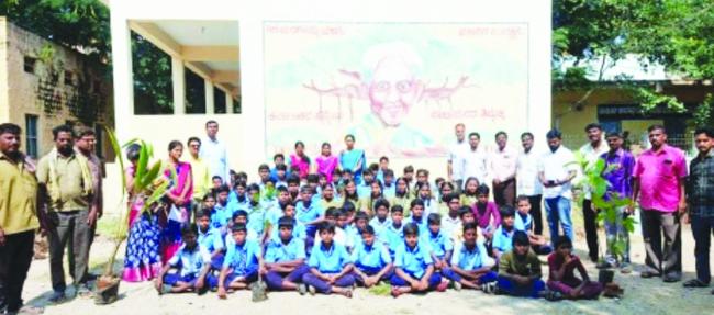 ಪರಿಸರಕ್ಕೆ ಮಹೋನ್ನತ ಕೊಡುಗೆ ನೀಡಿದ ತಿಮ್ಮಕ್ಕಗೆ ಶ್ರದ್ಧಾಂಜಲಿ 