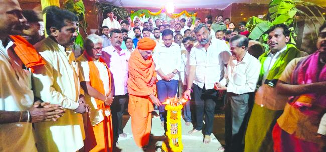 ‘ಎಂ.ಆರ್‌.ಹಿರೇಮಠ ಅವರ ಕಾರ್ಯ ಶ್ಲಾಘನೀಯ’ 