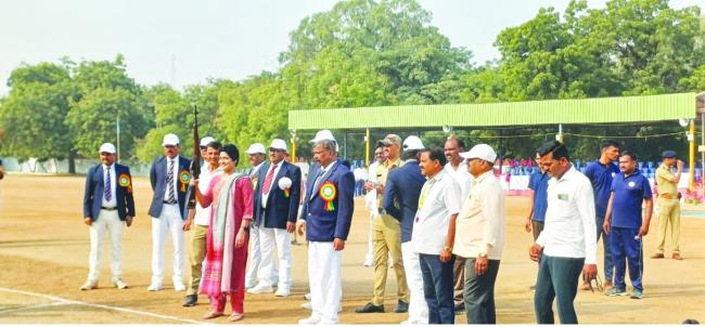ಕ್ರೀಡೆಯಲ್ಲಿ ಭಾಗವಹಿಸಿ ಮಾನಸಿಕ ಒತ್ತಡ ನಿವಾರಿಸಿಕೊಳ್ಳಿ: ಡಾ.ಬಸವರಾಜ ಕೆ.ಎನ್ 