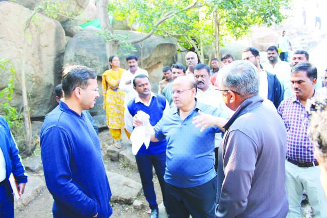 ಹನುಮಮಾಲ ಕಾರ್ಯಕ್ರಮಕ್ಕೆ ಬರುವ ಭಕ್ತರಿಗೆ ಸೂಕ್ತ ವ್ಯವಸ್ಥೆ  ಮಾಡಲಾಗುವುದು- ಜಿಲ್ಲಾಧಿಕಾರಿ 