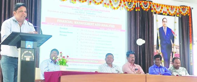 ಸದೃಢ ಮನೋಭಾವವೇ ಸಾಧನೆಗೆ ಅಡಿಗಲ್ಲು: ಹಿರೇಮಠ