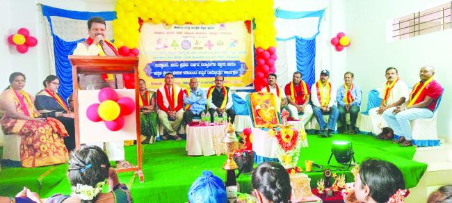 ವಿದ್ಯಾರ್ಥಿಗಳಿಗೆ ಜ್ಞಾನದ ದಾಹ ಹೆಚ್ಚಿರಬೇಕು : ಸಿ. ವಿ ಜಡಿಯವರು  