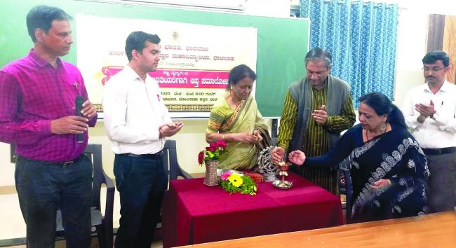 ಹದಿಹರೆಯದ ಯುವತಿಯರ ಮಾನಸಿಕ-ದೈಹಿಕ ಆರೋಗ್ಯದ ಜಾಗೃತೆ ಅತ್ಯವಶ್ಯ: ಡಾ. ಕುಲಕರ್ಣಿ 