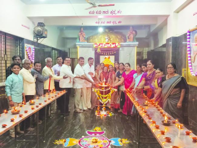 ನಾಮದೇವ ಸಿಂಪಿ ಸಮಾಜದ ಕಾರ್ತಿಕೋತ್ಸವ 