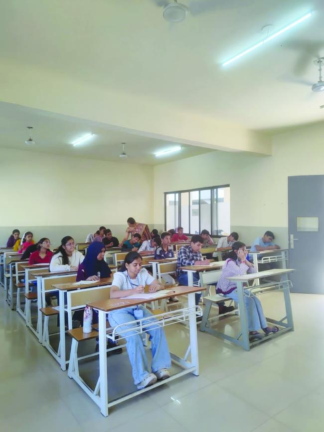    ಕೆ.ಎಲ್‌.ಇ ವಿದ್ಯಾರ್ಥಿ ಸ್ಕಾಲರಶಿಪ್ ಪರೀಕ್ಷೆ 