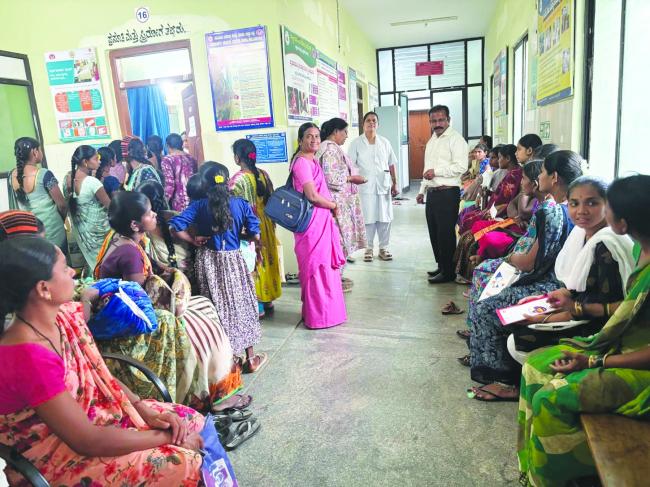 ಗರ್ಭಿಣಿ ಸ್ತ್ರೀಯರು ನಿಯಮಿತವಾಗಿ ಆರೋಗ್ಯ ತಪಾಸಣೆ ಮಾಡಿಸಿಕೊಳ್ಳಬೇಕು: ಡಾ.ಹನುಮಂತಪ್ಪ