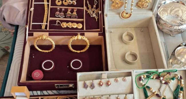 ಅವ್ಯವಹಾರಿಕ ಆಸ್ತಿ ಪ್ರಕರಣ: ಕರ್ನಾಟಕ ಲೋಕಾಯುಕ್ತ 8 ಜಿಲ್ಲೆಗಳಲ್ಲಿ ದಾಳಿ