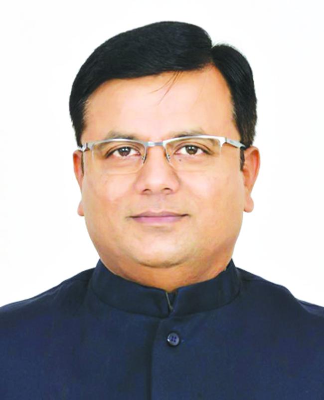 ರಾಜ್ಯ ಸಚಿವ ಸಂಪುಟ ಪುನಾರಚನೆ ಸಾಧ್ಯತೆ ಬೆನ್ನಲ್ಲೇ  ಶ್ರೀನಿವಾಸ ಮಾನೆ ಅವರಿಗೆ ಅವಕಾಶ ಕಲ್ಪಿಸಿಕೊಡಬೇಕೆಂದು ಒತ್ತಾಯ