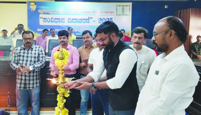 ಸಂವಿಧಾನವನ್ನು ಪ್ರತಿಯೊಬ್ಬರೂ ಪಾಲಿಸೋಣ: ಡಾ. ದೀಲೀಶ್ ಶಶಿ 