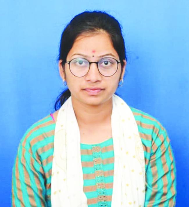 ಕೆ-ಸೆಟ್ ಅರ್ಹತೆ ಪಡೆದ ರೂಪಾ 