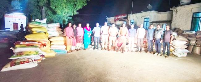 ಅನ್ನ-ಭಾಗ್ಯ ಯೋಜನೆ ಅಕ್ಕಿ ಅಕ್ರಮವಾಗಿ ಸಾಗಿಸುತ್ತಿದ್ದ ಲಾರಿ ವಶ: ಪ್ರಕರಣ ದಾಖಲು