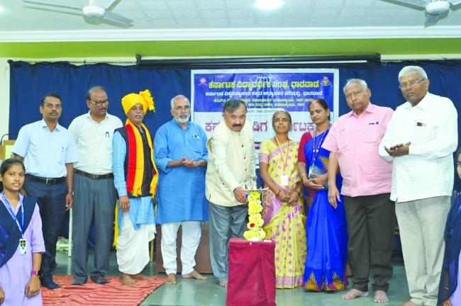 ಭಾಷೆ ಅನ್ನೋದು ಕೇವಲ ವರ್ಣಮಾಲೆಯಲ್ಲ, ಮನುಷ್ಯರೊಳಗಿನ ಆಳವಾದ ಭಾವನೆ : ಶಂಕರ ಹಲಗತ್ತಿ  