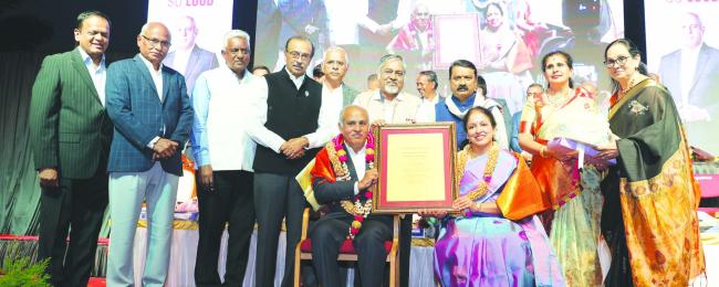 ಸಮಾಜಕ್ಕೆ  ವಿನೋದ ದೊಡ್ಡಣ್ಣವರ ಅವರ ಕೊಡುಗೆ ಅಪಾರ: ಡಾ.ಎಂ.ಎಸ್‌.ಸುಭಾಸ 