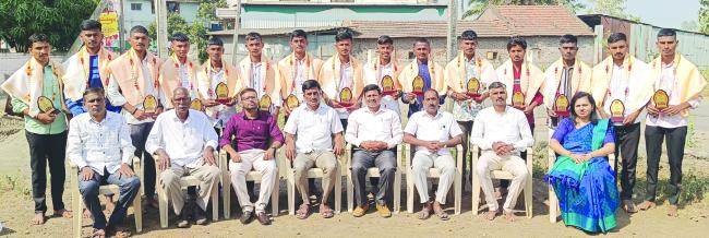 ಶಿರಗುಪ್ಪಿಯಲ್ಲಿ ಅಗ್ನಿವೀರರ ಸನ್ಮಾನ ಸತತ ಸೋಲು ಗೆಲುವಿಗೆ ಪಾಠವಾಗಲಿ