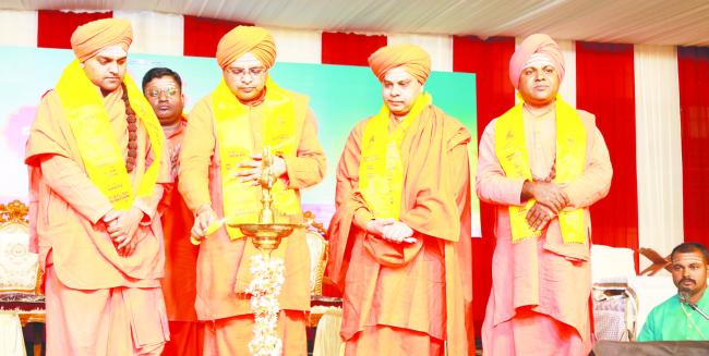 ಬಹಿರಂಗದಲ್ಲಿ ಭಗವಂತನ ಹುಡುಕಾಟ ಬೇಡ : ಗುರುಸಿದ್ದ ಪಟ್ಟದಾರ್ಯ ಮಹಾಸ್ವಾಮಿಗಳು 